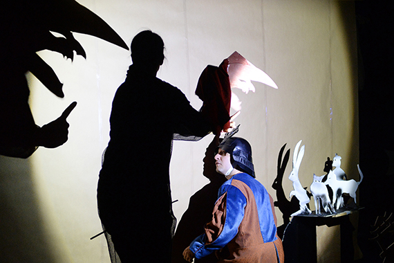 Thtre: Les Deux Frres, de Mali Van Valenberg, mise en scne de Georges Grbic, costumes Karine Dubois, photo de Diana  Studio ACT Photography